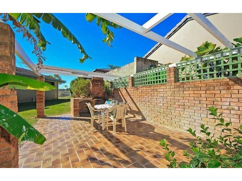 6 Wudina Court, Ashmore QLD 4214