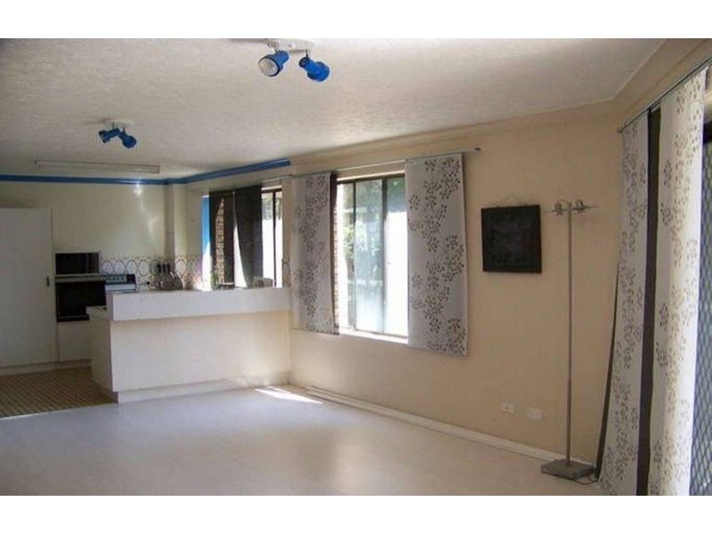 3/7 Lather Street, Southport QLD 4215