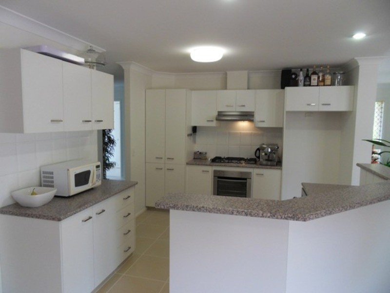 22 Peter Senior Court, Parkwood QLD 4214