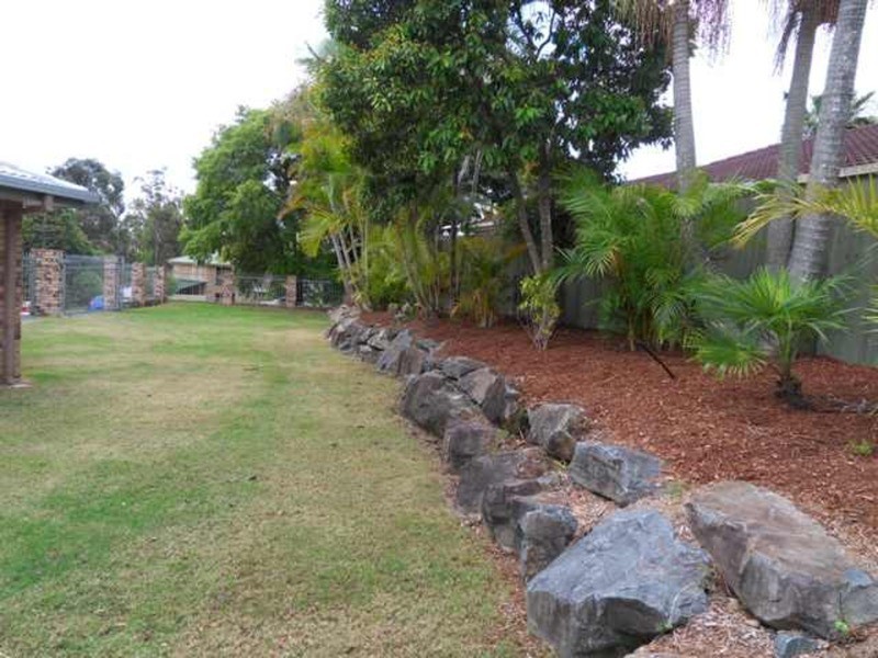 22 Peter Senior Court, Parkwood QLD 4214