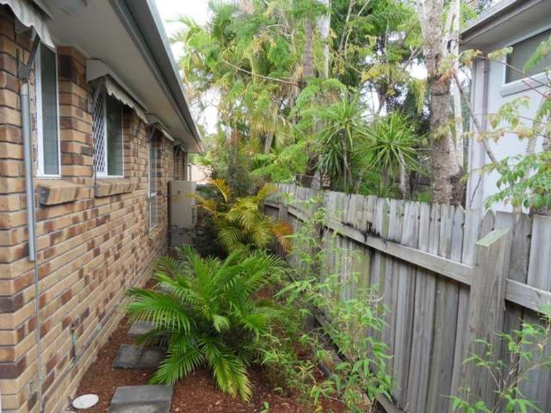 22 Peter Senior Court, Parkwood QLD 4214