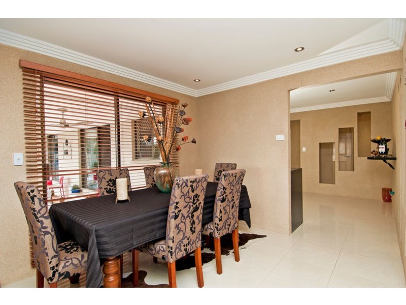 5 Willangee Court, Ashmore QLD 4214