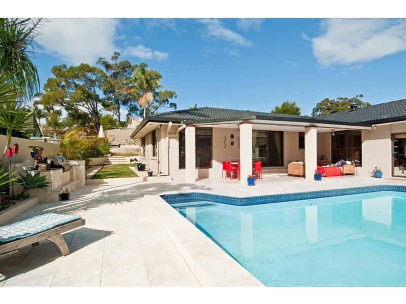5 Willangee Court, Ashmore QLD 4214