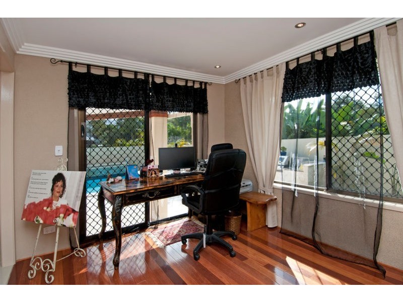 5 Willangee Court, Ashmore QLD 4214