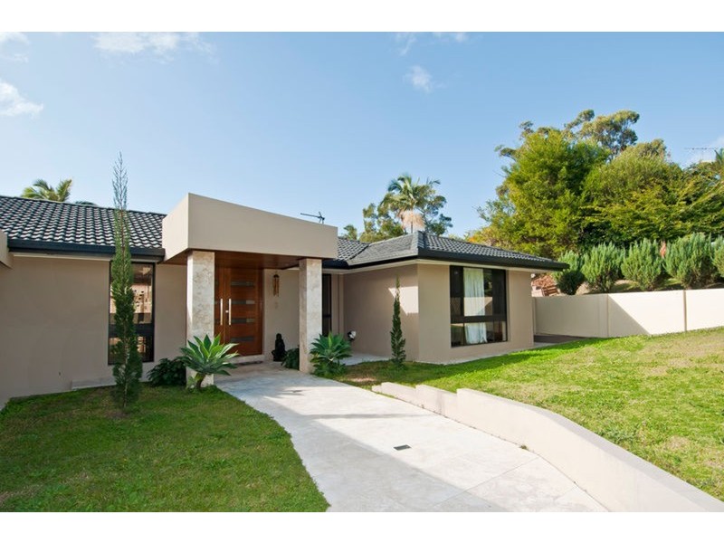 5 Willangee Court, Ashmore QLD 4214