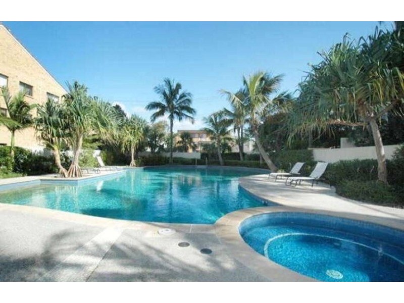 11/Deepwater Point 326 Marine Parade, Labrador QLD 4215