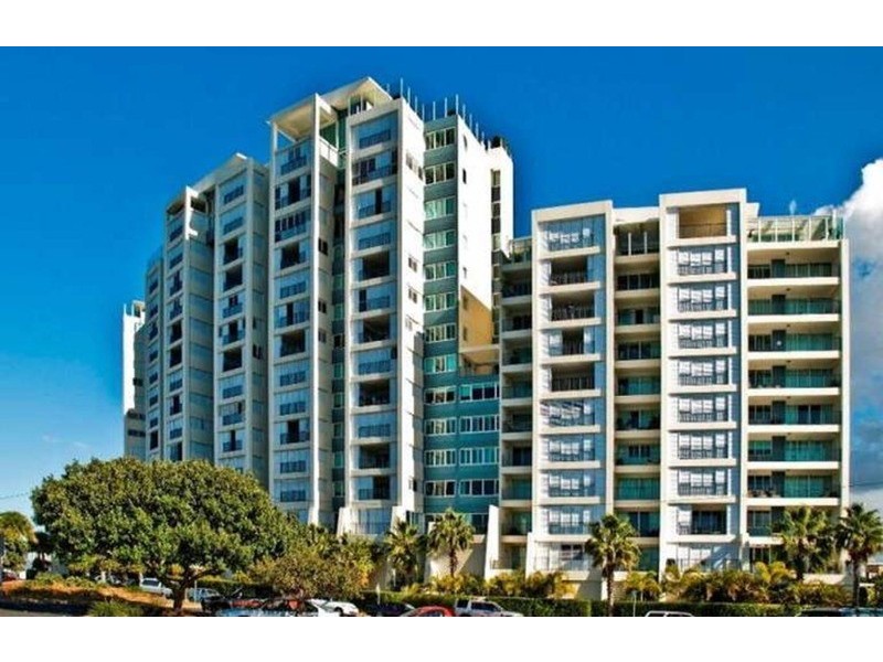 11/Deepwater Point 326 Marine Parade, Labrador QLD 4215