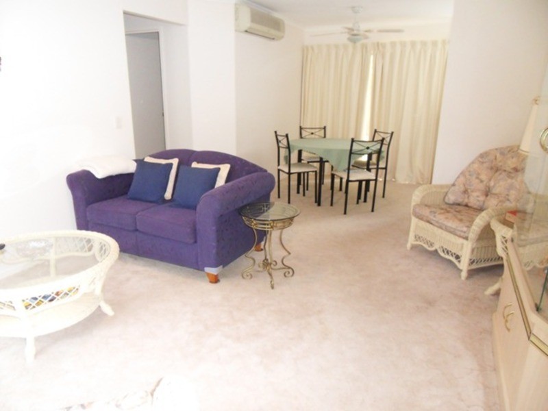 16/105 Ridgeway Avenue, Southport QLD 4215