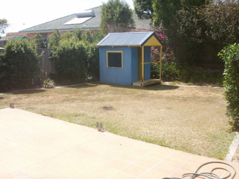 28 Desert Falls Crescent, Parkwood QLD 4214