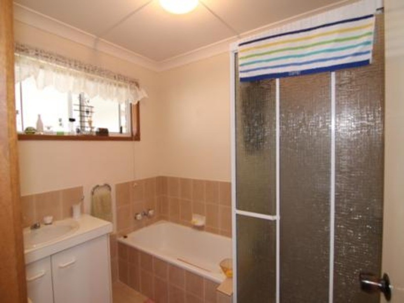 Carrara QLD 4211