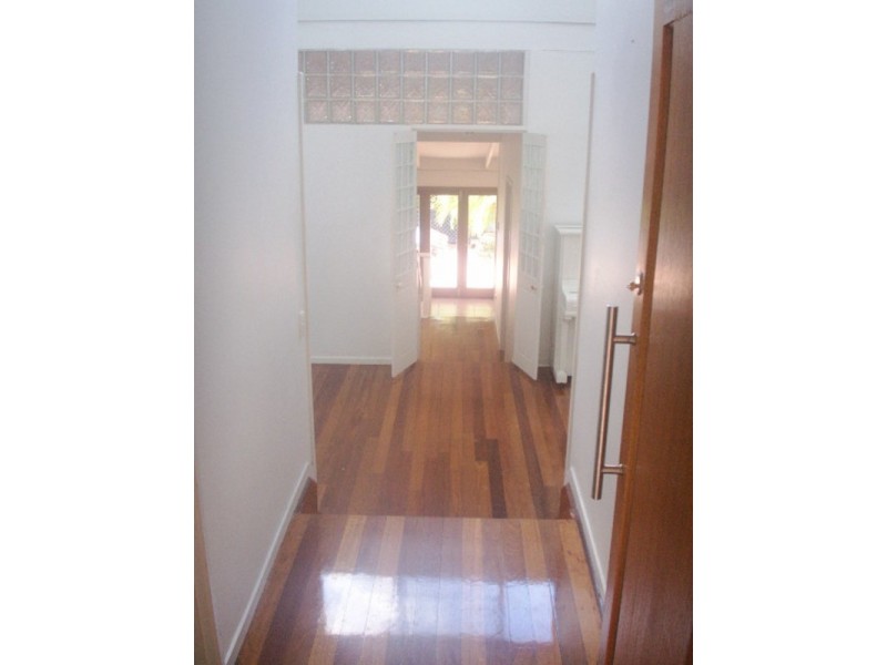 Ashmore QLD 4214