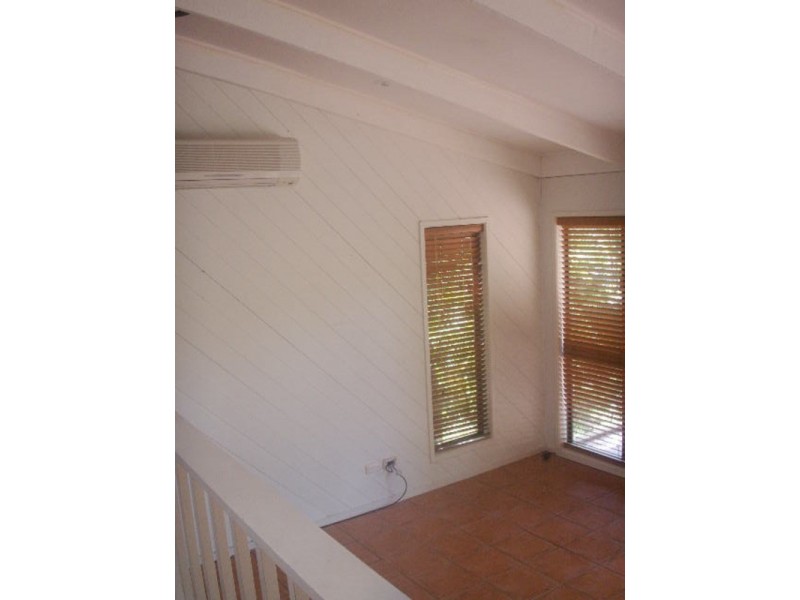Ashmore QLD 4214