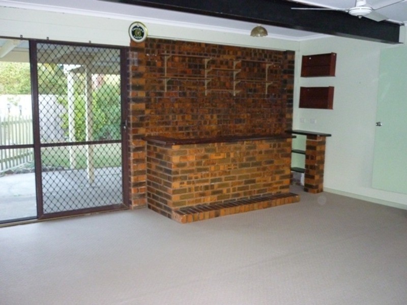 7 Quail Court, Burleigh Waters QLD 4220