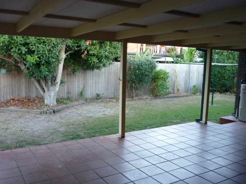 7 Quail Court, Burleigh Waters QLD 4220