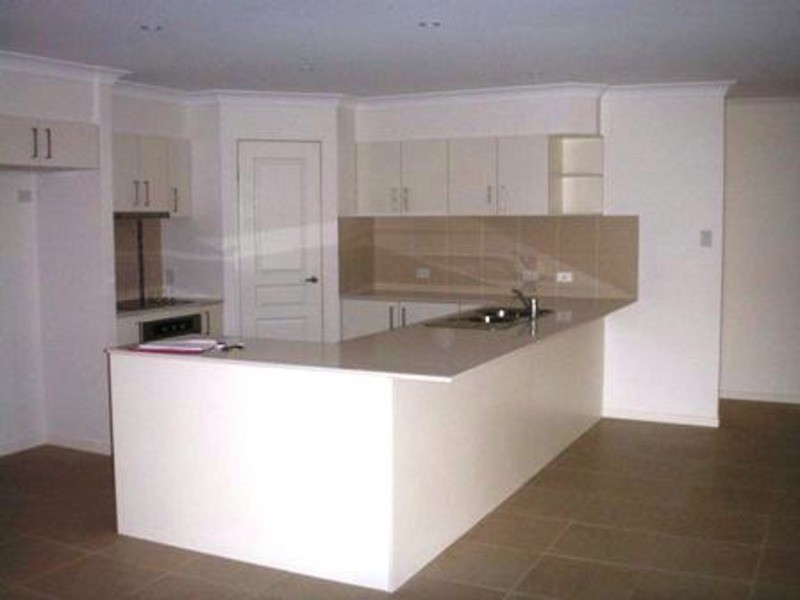 4 Jackaroo Court, Gilston QLD 4211