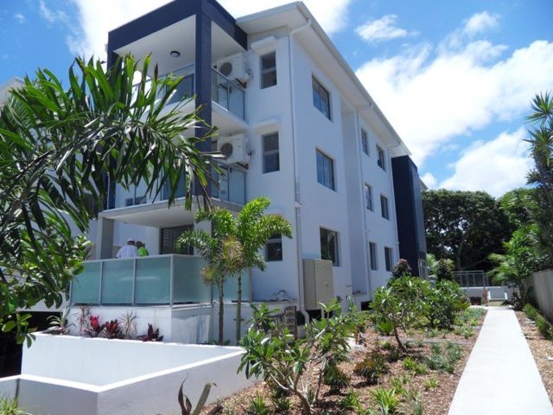 1/24-26 Proud Street, Labrador QLD 4215