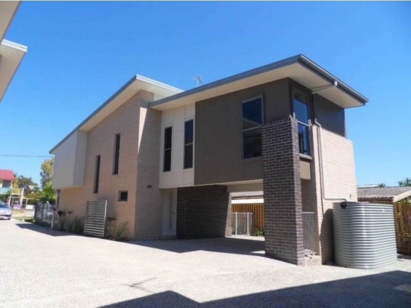 1-4/39 Gordon Street, Labrador QLD 4215