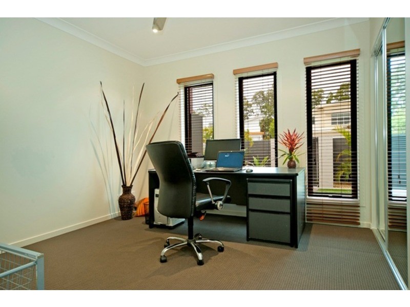 103 Compass Drive, Biggera Waters QLD 4216