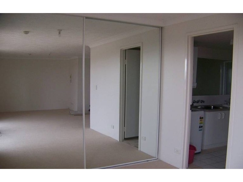 53/30 Marine Parade, Southport QLD 4215