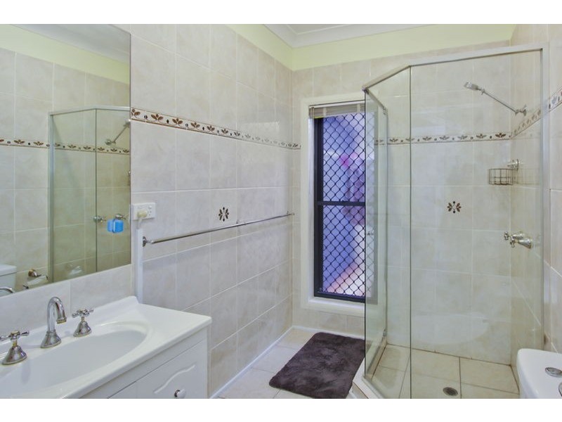 34 Oxley Drive, Paradise Point QLD 4216