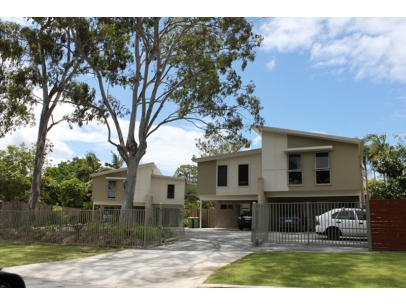 Units 1-4/135 Falconer Street, Southport QLD 4215