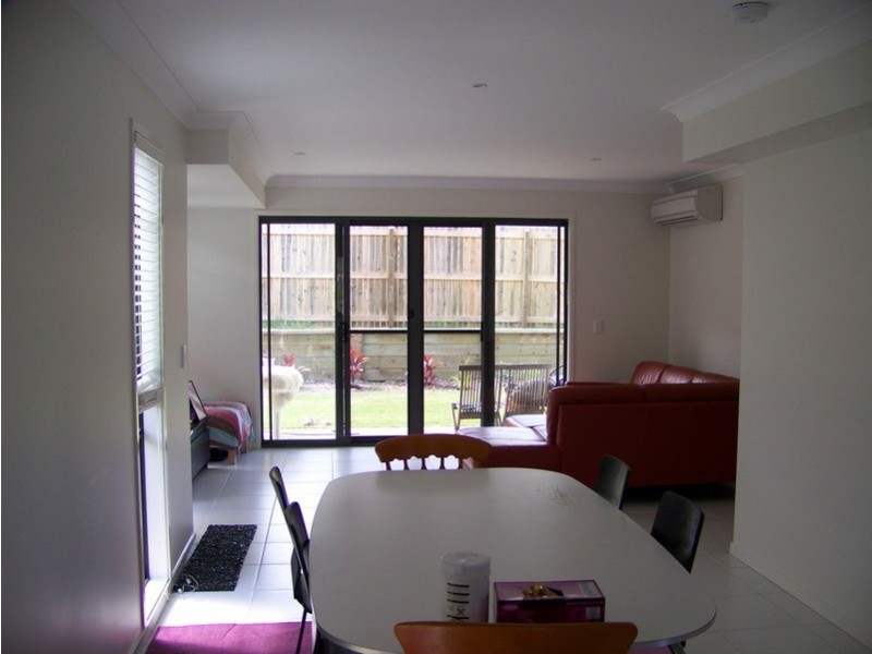 3/12 Gumtree Crescent, Upper Coomera QLD 4209