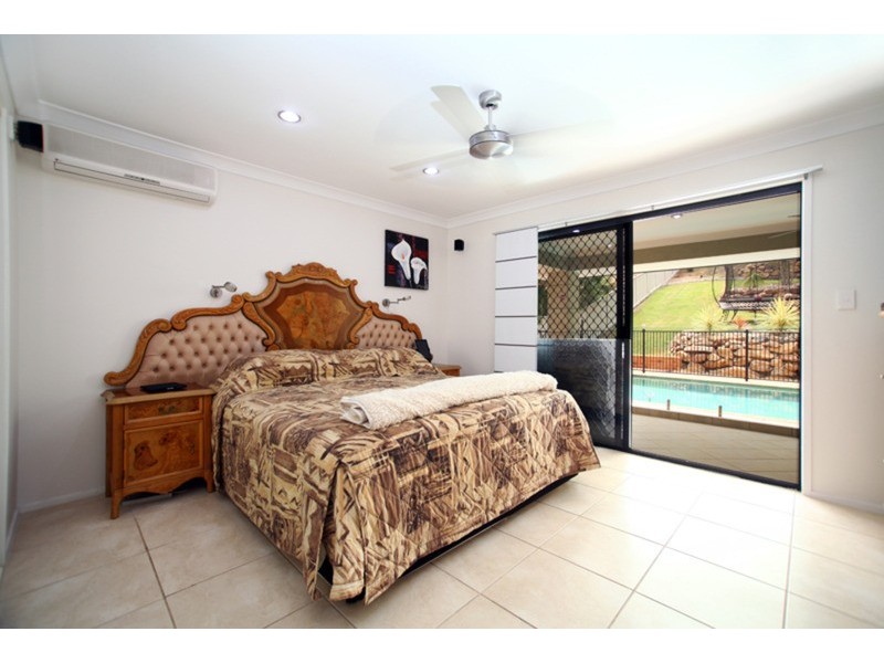 32 Callicarpa Street, Reedy Creek QLD 4227