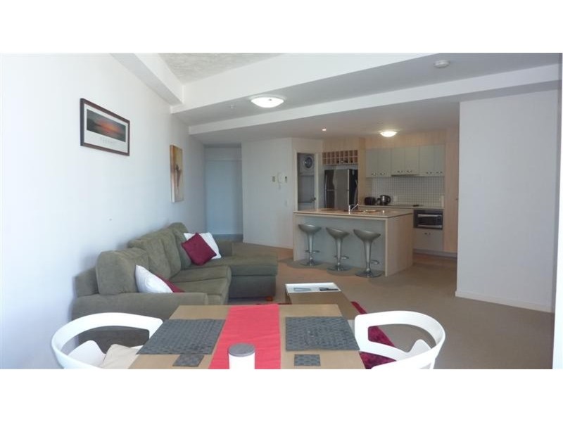 409/18 Fern Street, Surfers Paradise QLD 4217