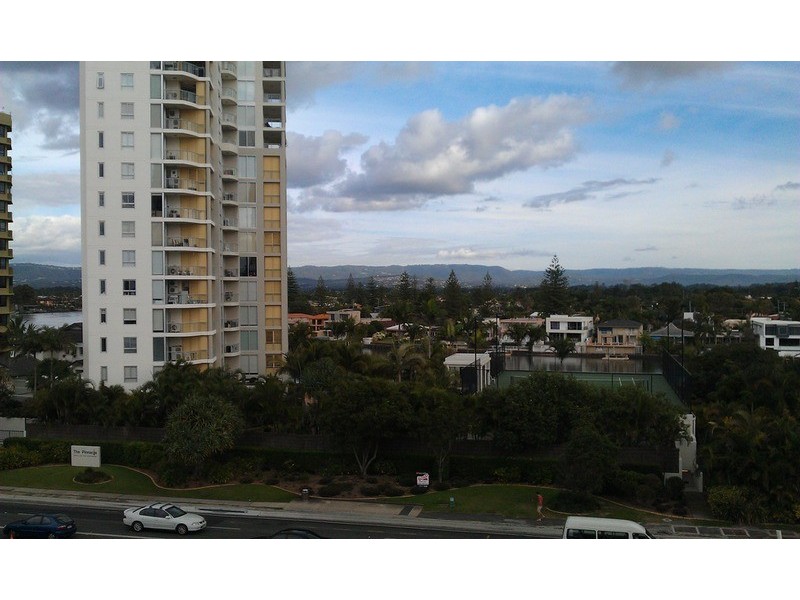 409/18 Fern Street, Surfers Paradise QLD 4217