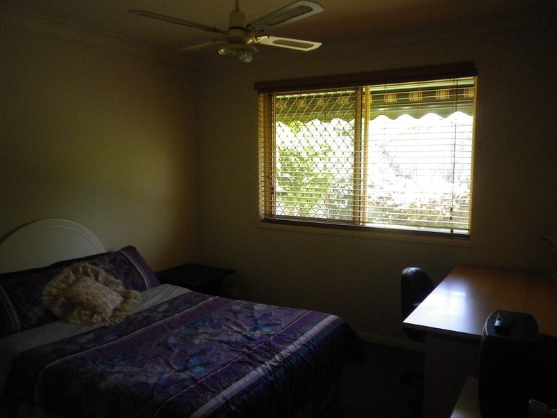 15 Cherry Hill Crescent, Parkwood QLD 4214