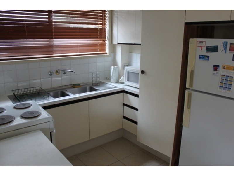 7/16 Andrews Street, Southport QLD 4215