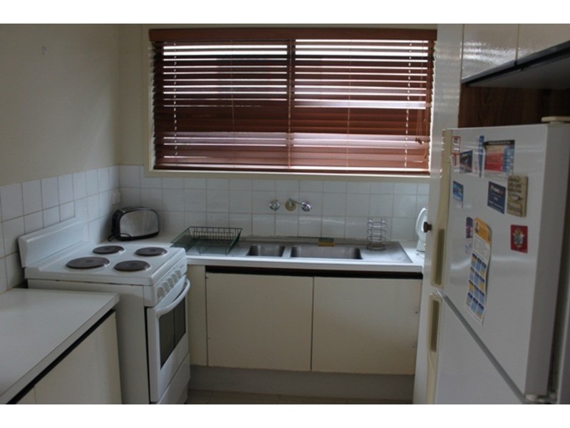 7/16 Andrews Street, Southport QLD 4215