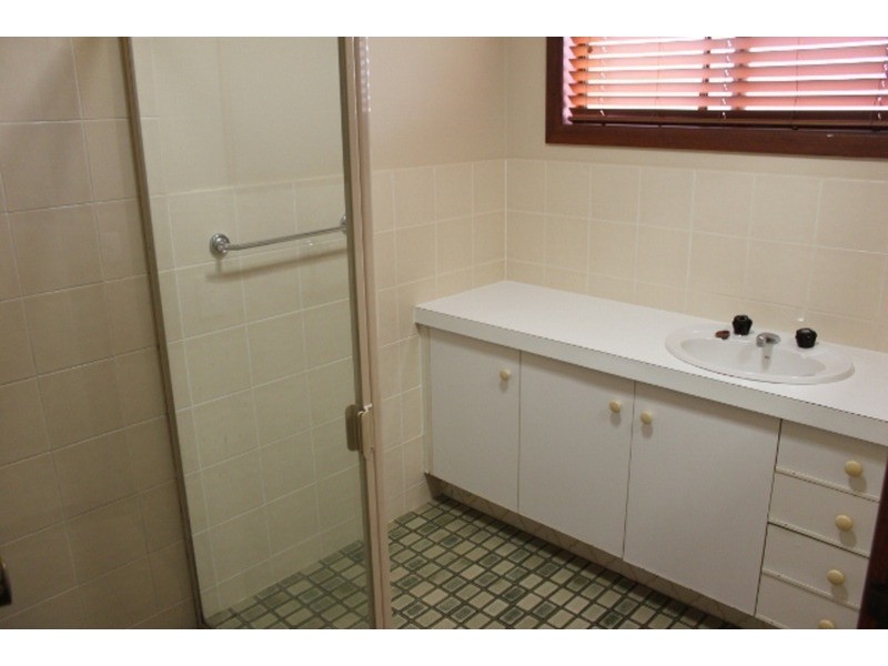 1/67 Broad Street, Labrador QLD 4215