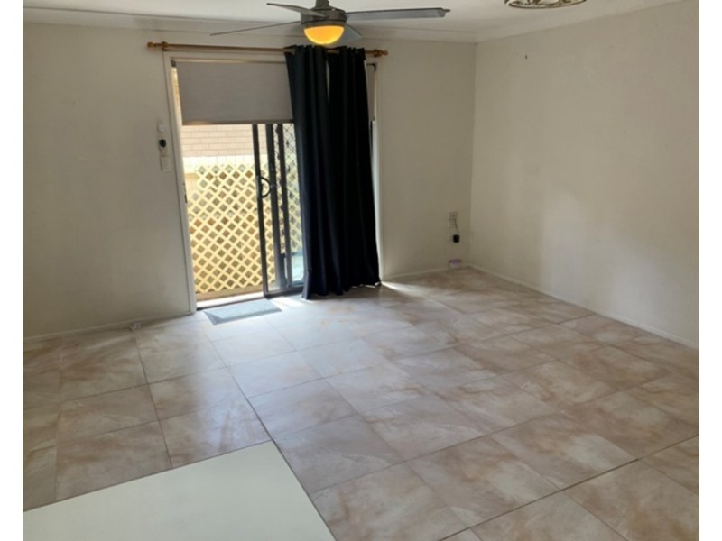 2/44 Walton Street, Southport QLD 4215
