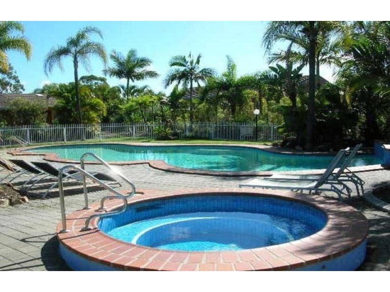 78/33 Edmund Rice Drive, Southport QLD 4215