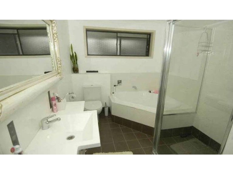 Benowa QLD 4217