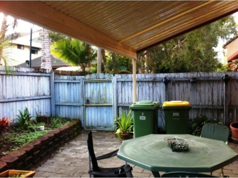 7/202 Central Street, Labrador QLD 4215