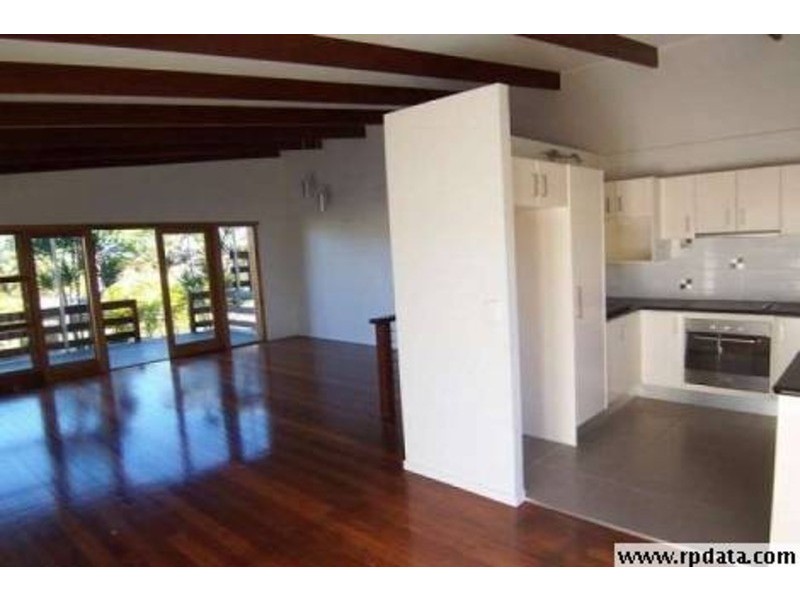 Labrador QLD 4215