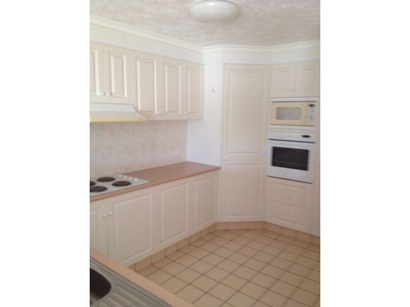 Chevron Island QLD 4217