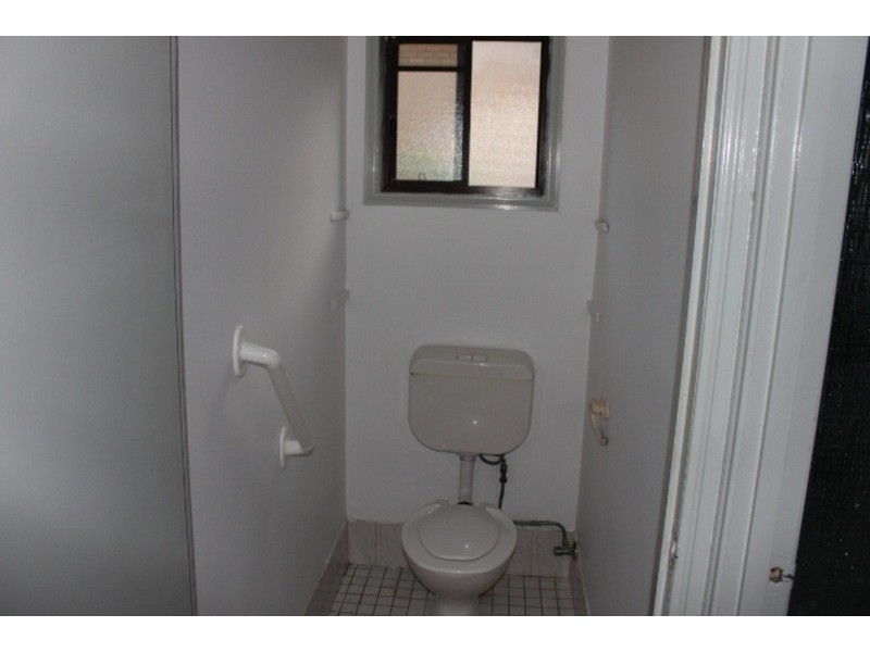 2/27 White Street, Southport QLD 4215