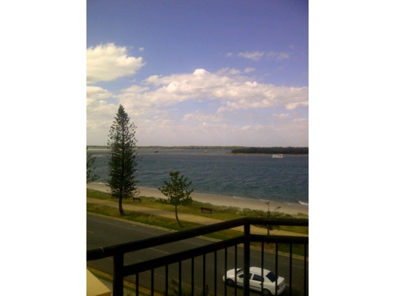 Biggera Waters QLD 4216