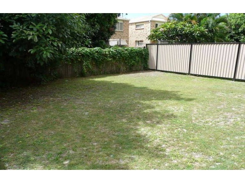 1&2/37 William Street, Southport QLD 4215