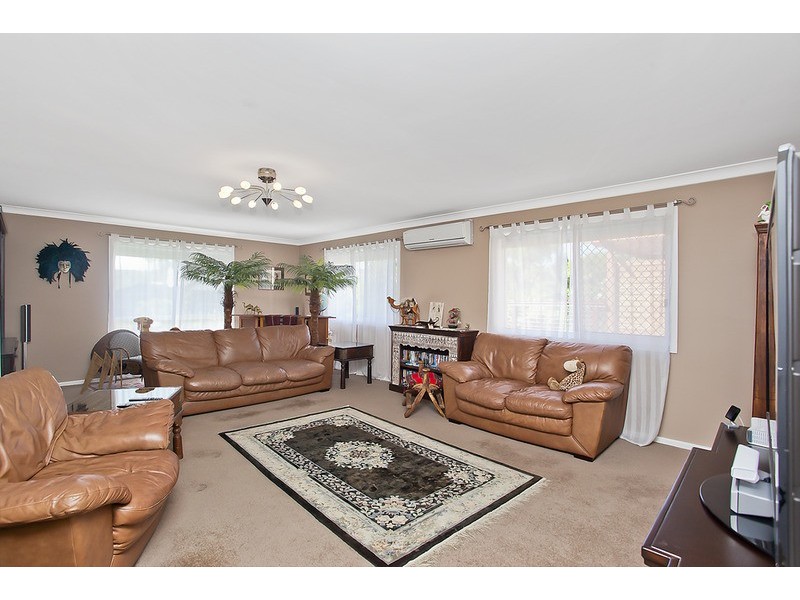 14 Sunvalley Drive, Ashmore QLD 4214