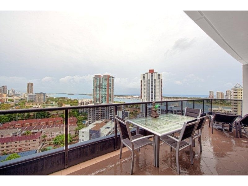 2008/2 Aqua Street, Southport QLD 4215