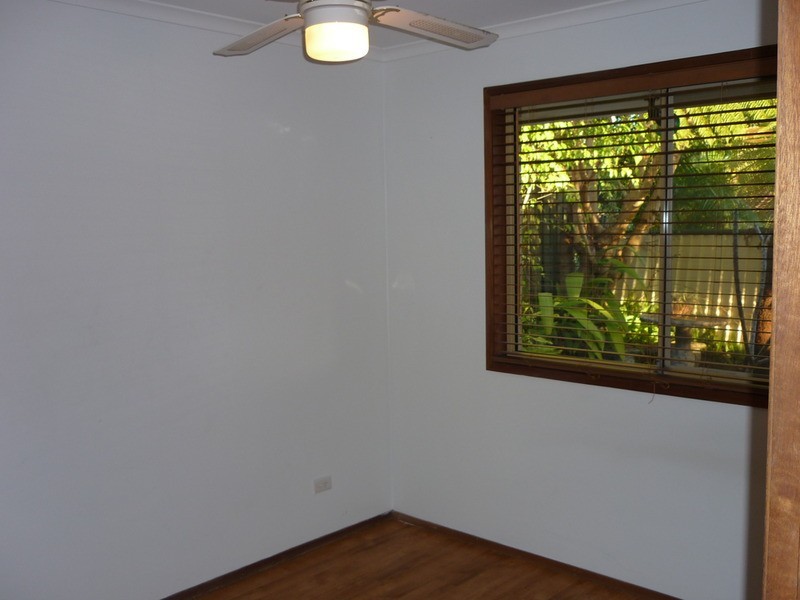 2/40 McMillan Street, Labrador QLD 4215