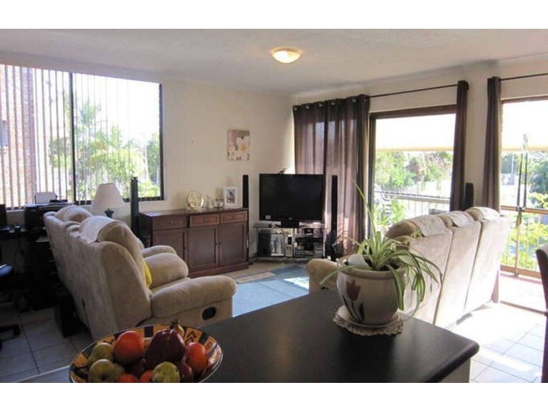 Labrador QLD 4215