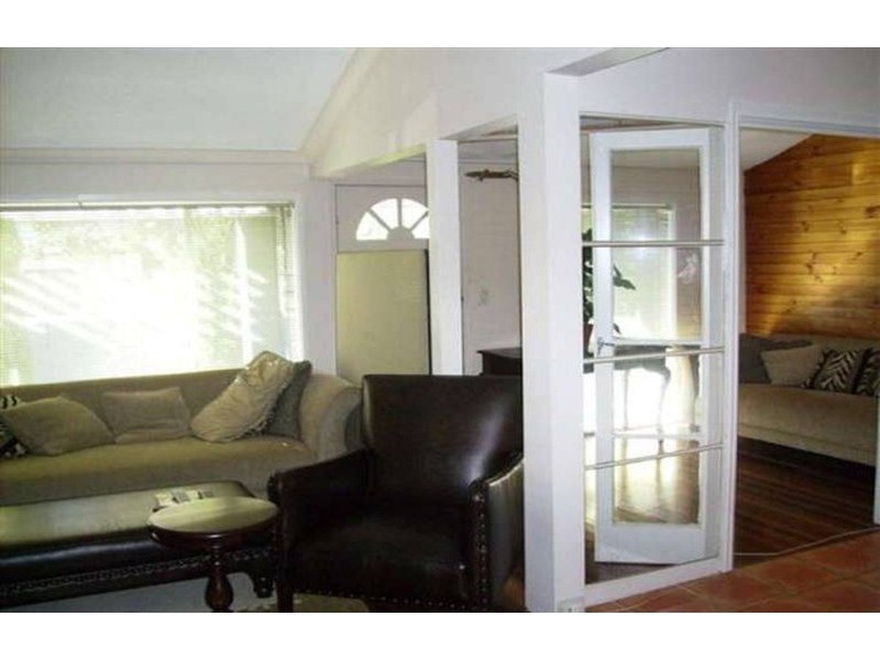 1/54 Walton Street, Southport QLD 4215