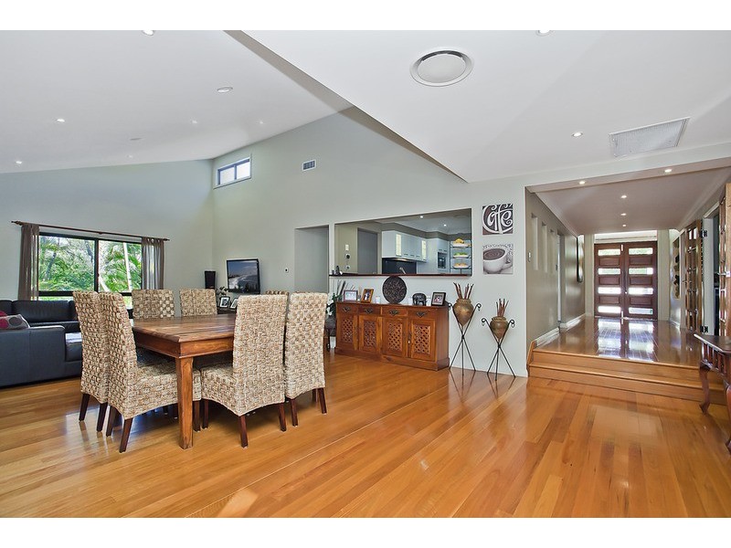 9 Evergreen Court, Parkwood QLD 4214