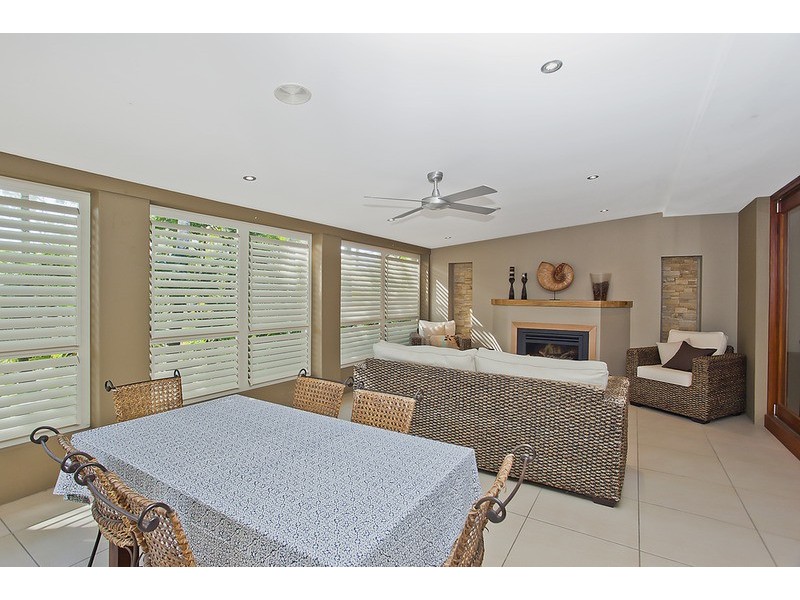 9 Evergreen Court, Parkwood QLD 4214