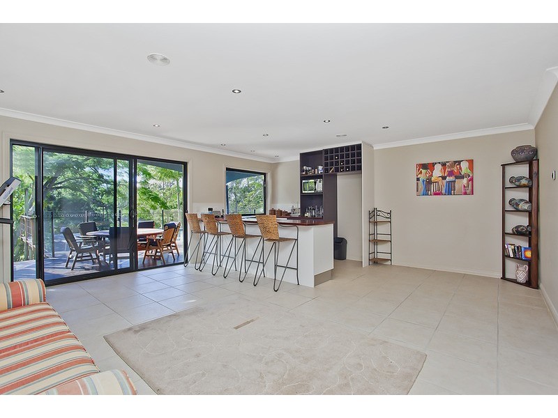 9 Evergreen Court, Parkwood QLD 4214